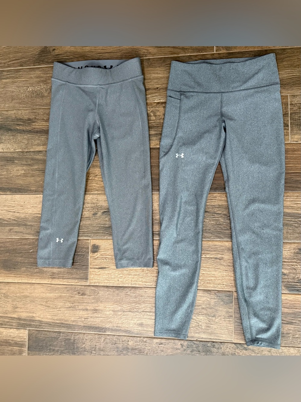 Women’s Under Armour Gray Heather Performance Leggings, size medium